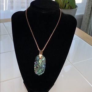 Kendra Scott Inez pendant necklace